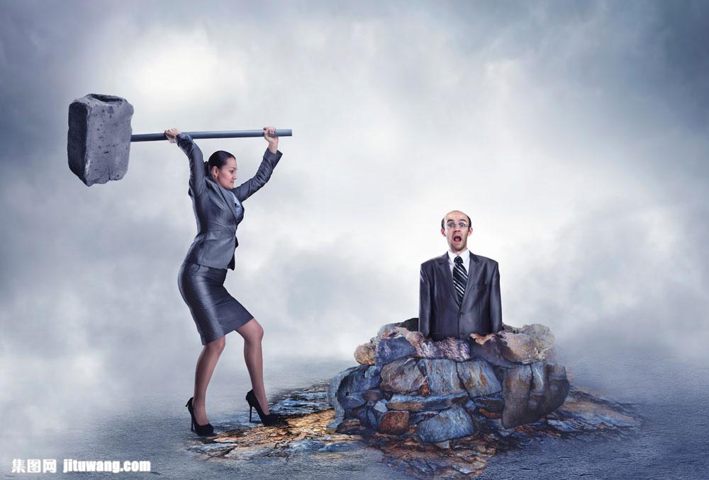 抡锤子的职业女性 图片素材下载-女性女人-人物图库-图片素材 - 集图网 www.jituwang.com