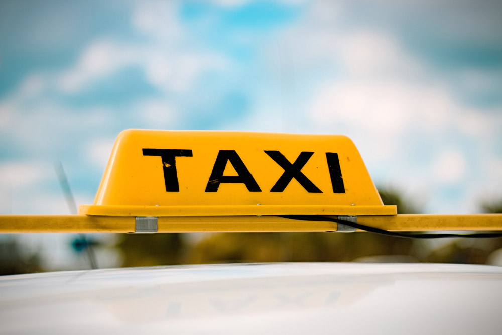 > 出租车标志  收藏 关键词:出租车标志图片下载,出租车,标志,taxi