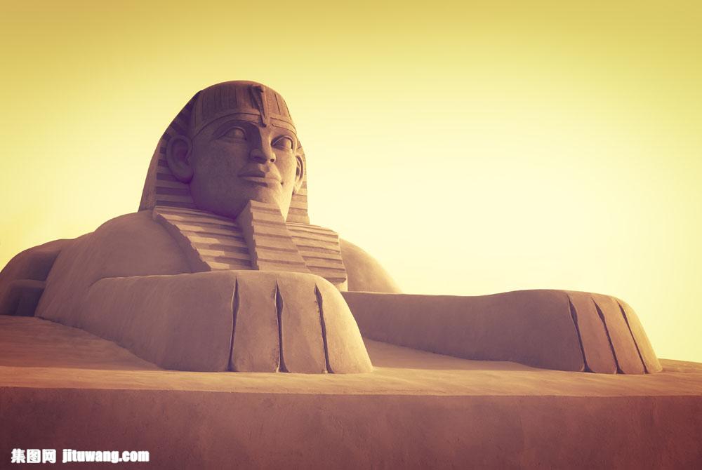 狮身人面像正面