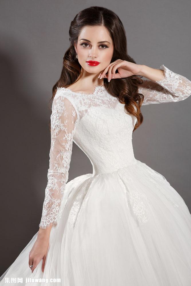 穿婚纱的美丽新娘