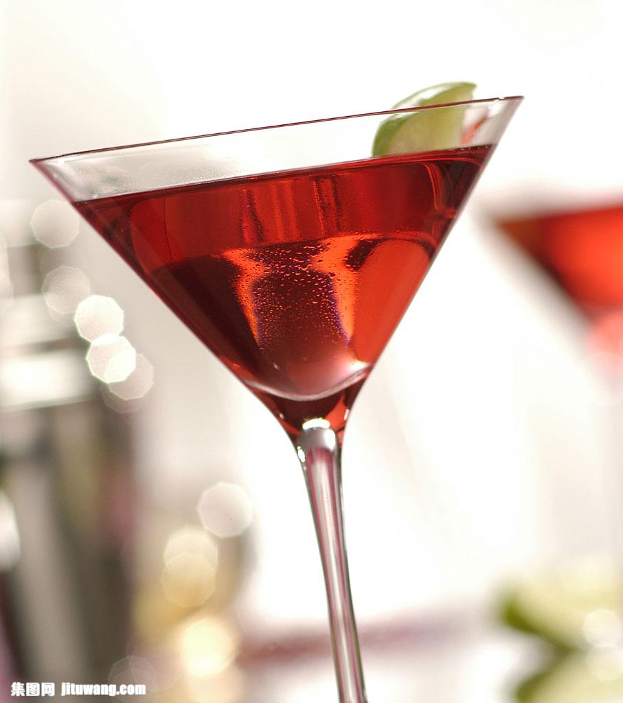 红色鸡尾酒图图片