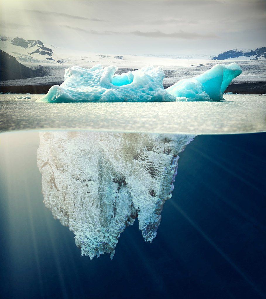 海上漂浮的冰山 图片素材下载