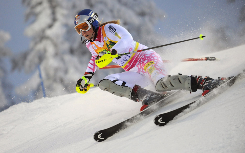冬季滑雪的运动员图片素材下载(图片id:1001115)