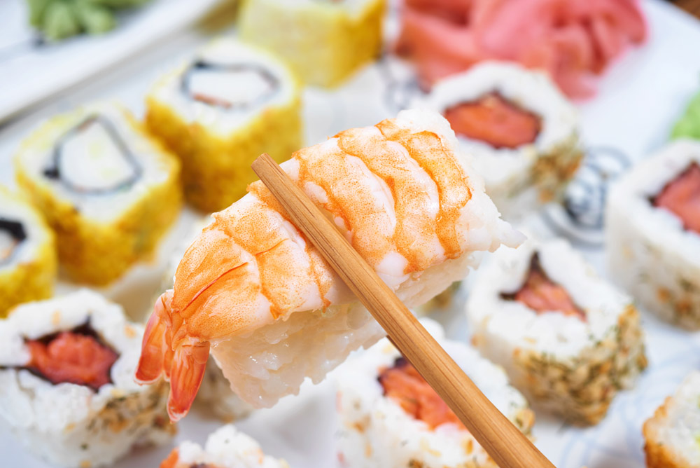 虾仁日本寿司图片