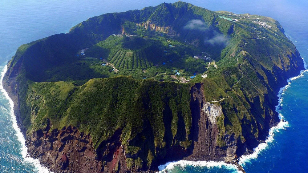 ,Aogashima,ձ182847