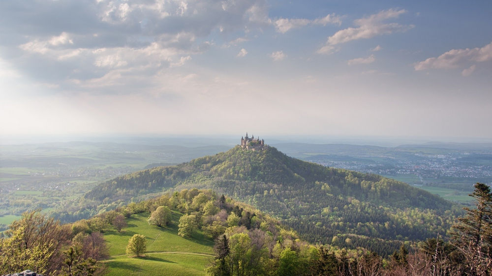 ^,Burg Hohenzollern,Ǳ57682