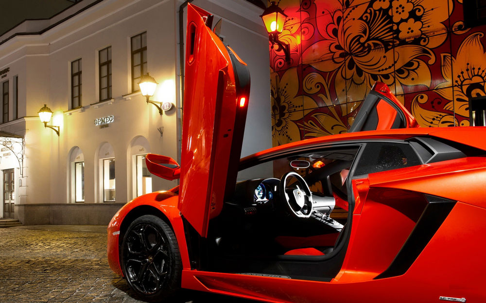 ,,Aventador LP700-4343870