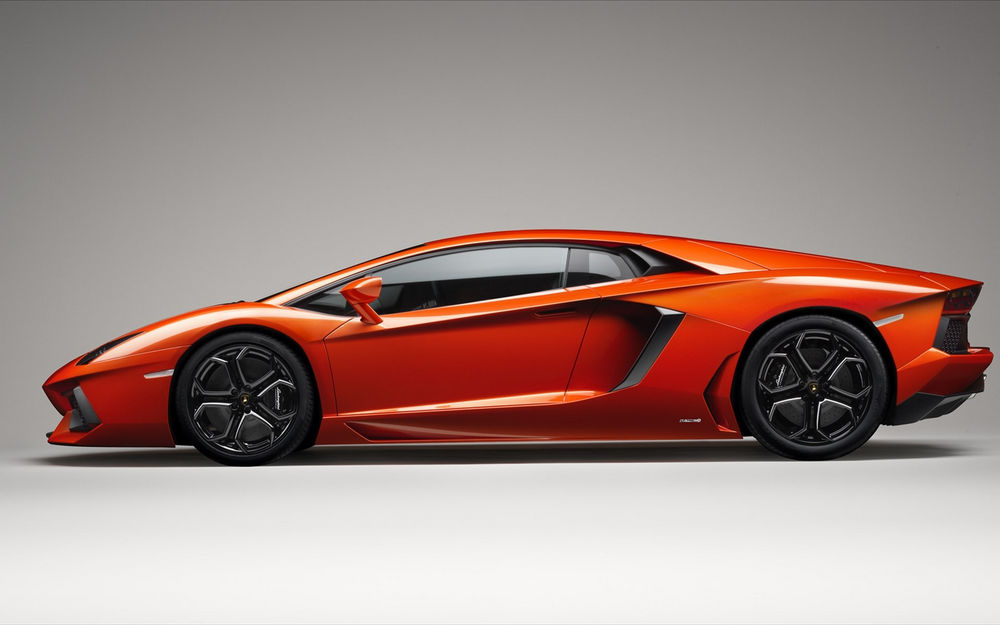 ,,Aventador369810