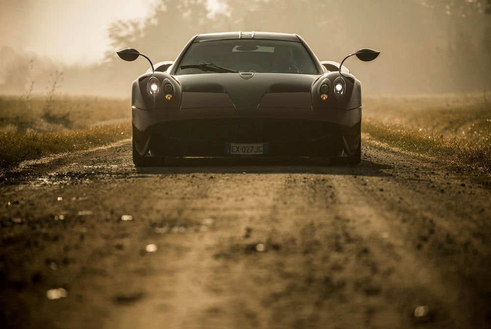 Huayra,,Huayra,·,·,,܇,܇,܇v,ِ܇,